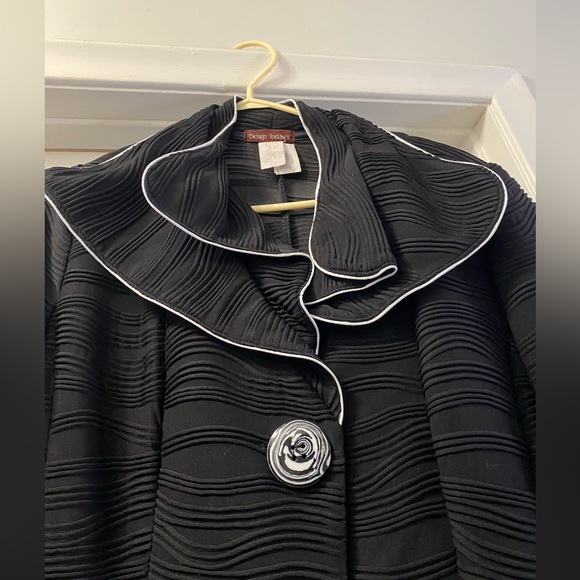 BNWT jacket - Picture 4 of 6